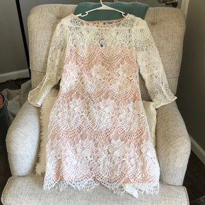 White Vince Camuto shift dress